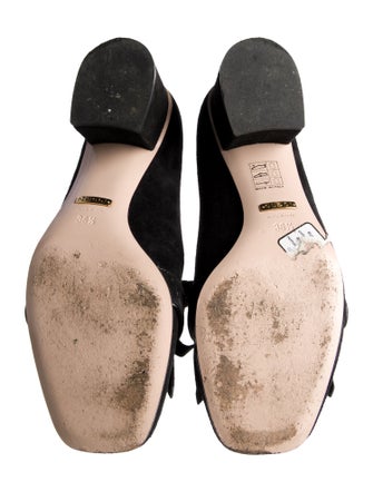 Gucci Double G Logo Suede Pumps