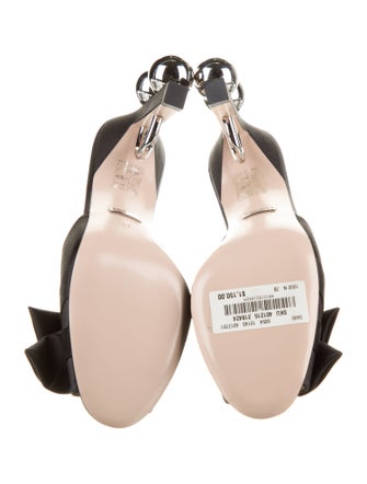 Gucci Satin Bow Accents Slides