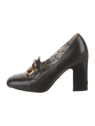 Gucci Double G Logo Leather Pumps