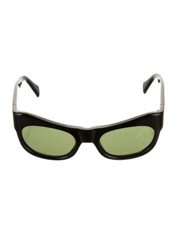 Gucci Sunglasses Wayfarer Tinted