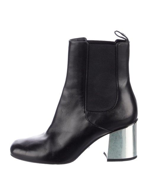 Gucci Interlocking G Logo Leather Chelsea Boots