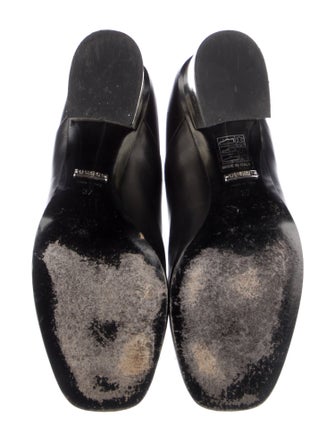 Gucci Interlocking G Logo Leather Chelsea Boots