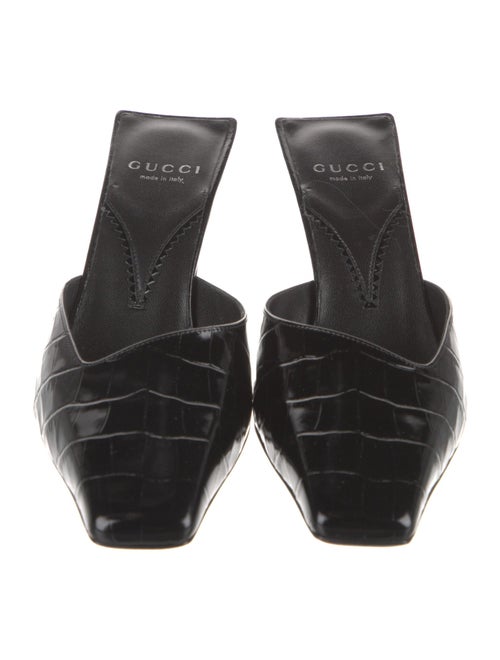 Gucci Interlocking G Logo Embossed Leather Mules