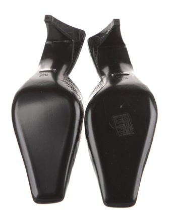 Gucci Interlocking G Logo Embossed Leather Mules