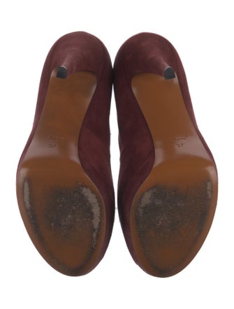 Gucci Suede T-Strap Pumps