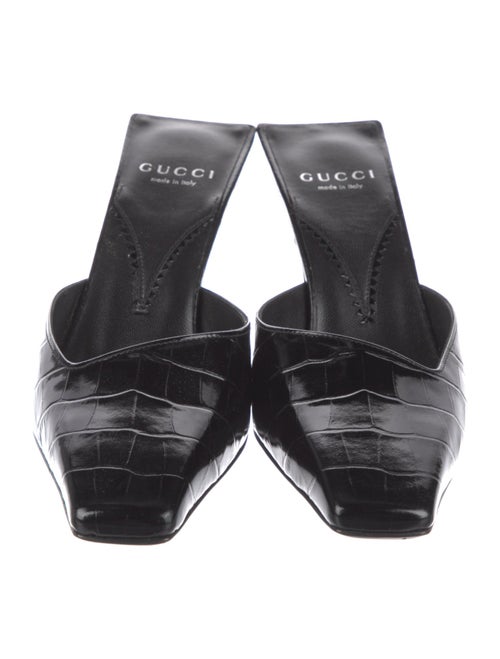 Gucci Interlocking G Logo Embossed Leather Mules