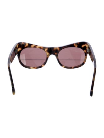 Gucci Cat-Eye Tinted Sunglasses