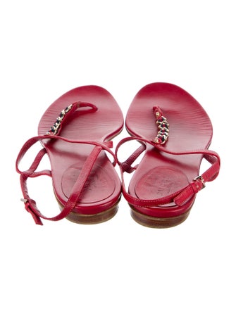 Gucci Leather Chain-Link Accents T-Strap Sandals