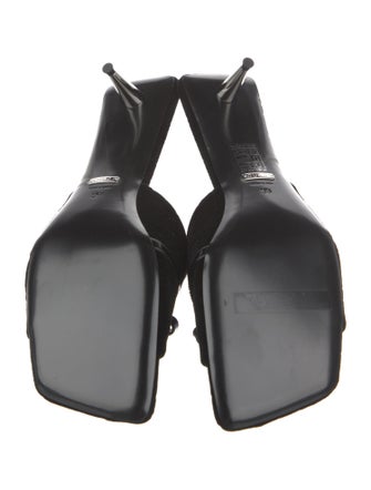 Gucci Velvet Bow Accents Slides