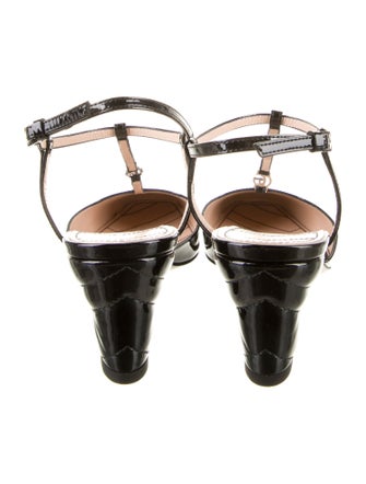 Gucci Double G Logo Patent Leather T-Strap Pumps