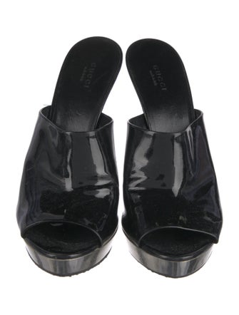 Gucci Hysteria Accent Patent Leather Slides