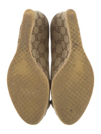 Gucci GG Canvas Canvas Pumps