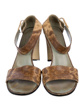 Gucci Vintage Karung Sandals