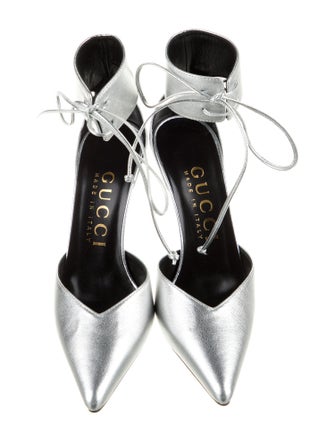 Gucci Leather Cutout Accent T-Strap Pumps