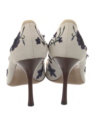 Gucci Flora Print Canvas Pumps