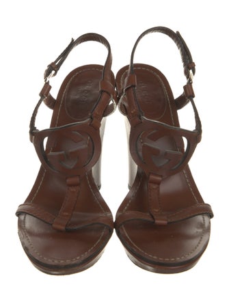 Gucci Interlocking G Logo Leather T-Strap Sandals