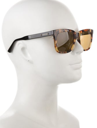 Gucci Wayfarer Tinted Sunglasses