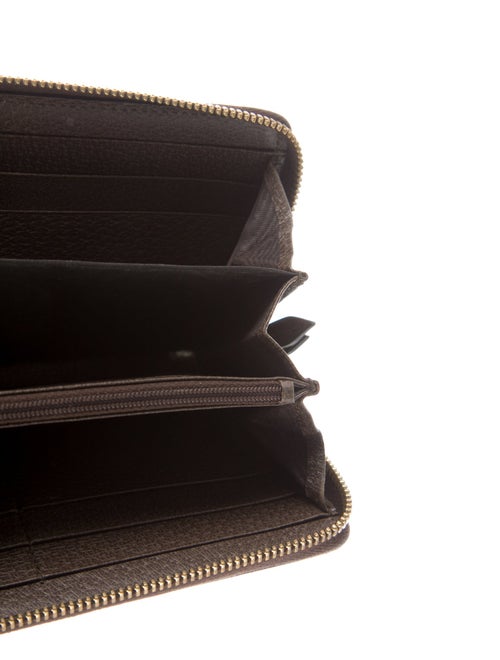 Gucci GG Supreme Continental Wallet
