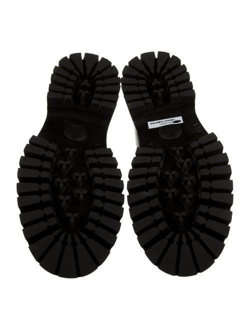 Gucci Leather Chain-Link Accents Loafers