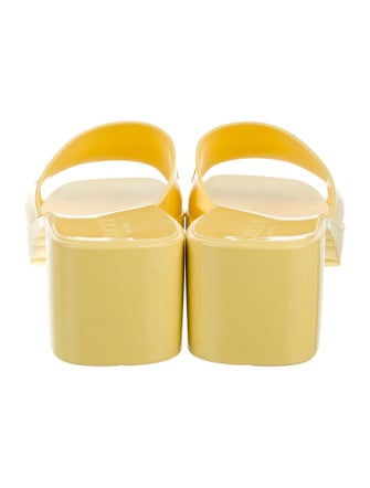 Gucci Rubber Slides