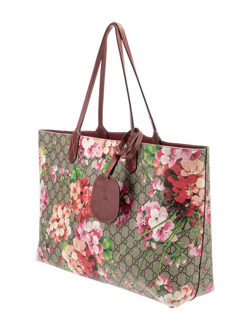 Gucci GG Supreme Reversible Medium