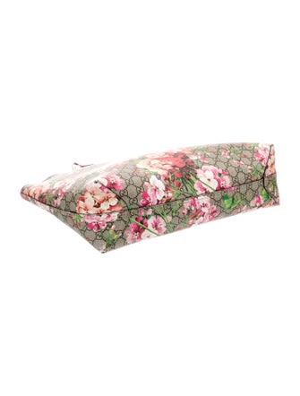 Gucci GG Supreme Reversible Medium