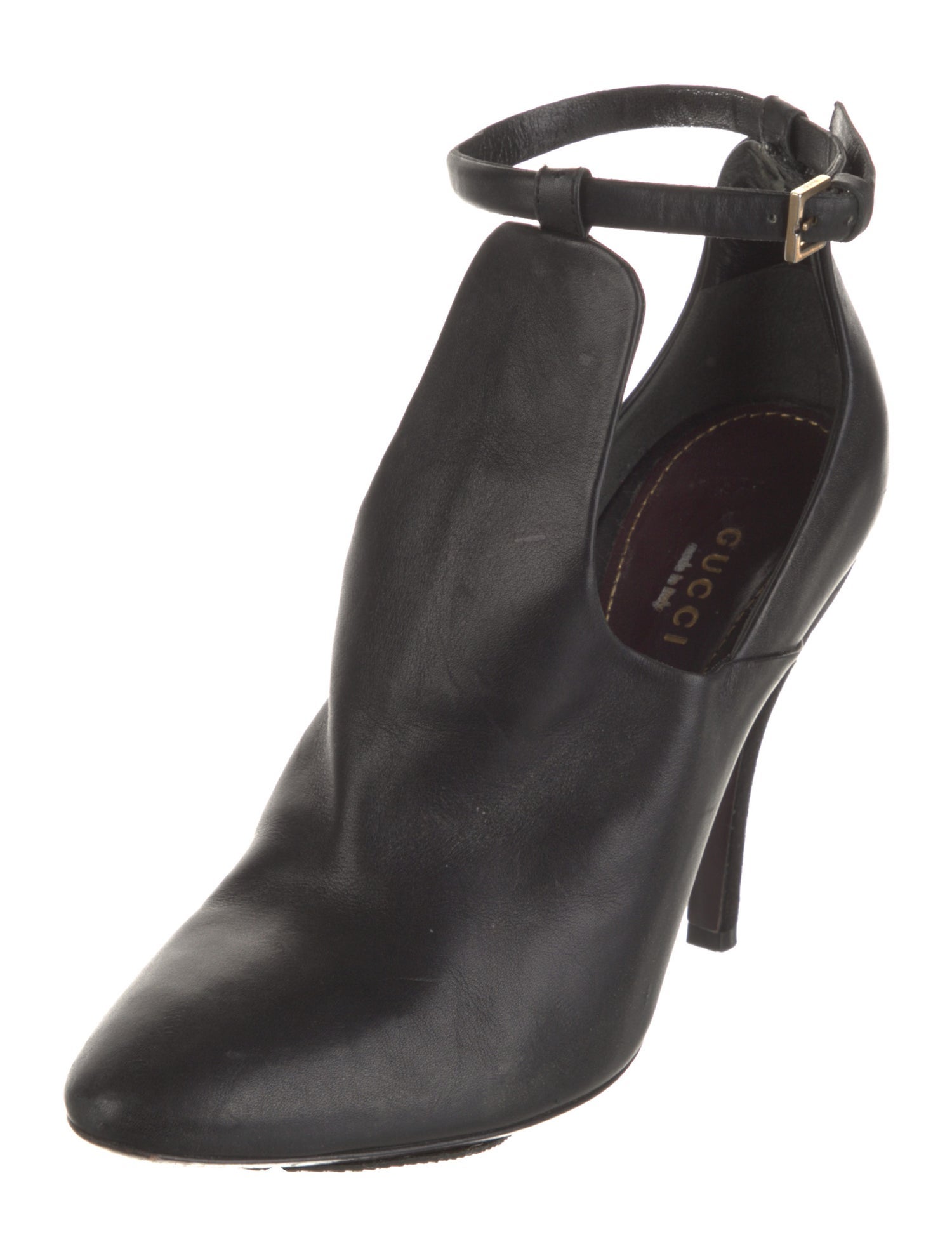 Gucci Leather T-Strap Pumps