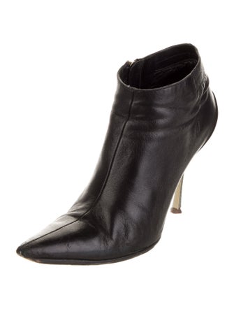 Gucci Bamboo Accent Leather Boots