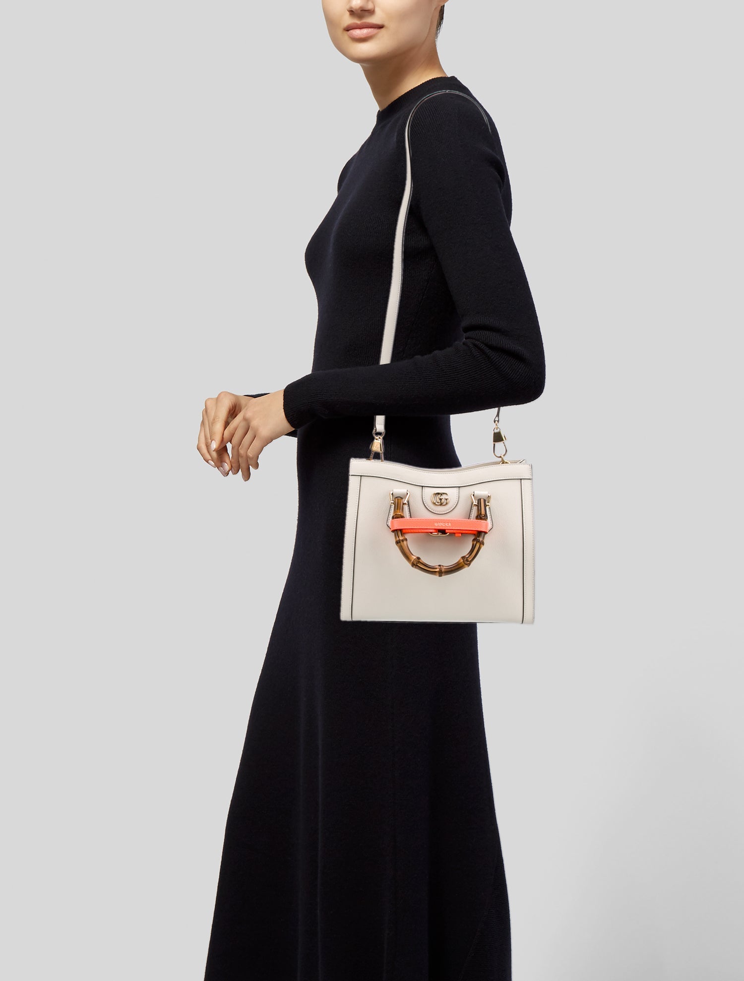 Gucci Running GG Diana Small