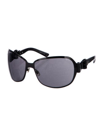 Gucci Oversize Tinted Sunglasses