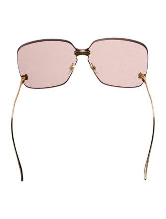 Gucci Oversize Tinted Sunglasses