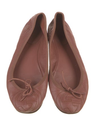 Gucci Interlocking G Logo Leather Ballet Flats