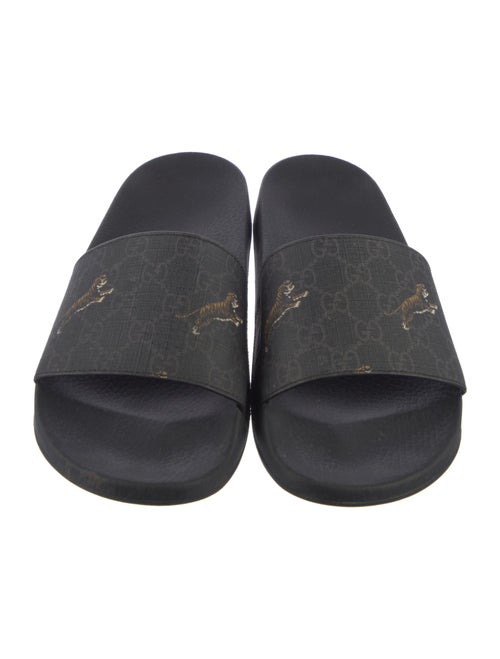 Gucci Men's GG GG Supreme Slides
