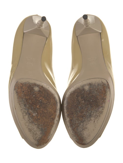 Gucci Bamboo Accent Patent Leather Pumps