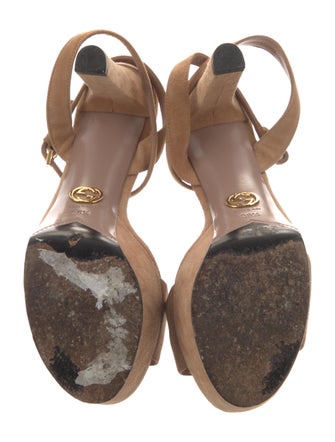 Gucci Interlocking G Logo Suede Slingback Pumps