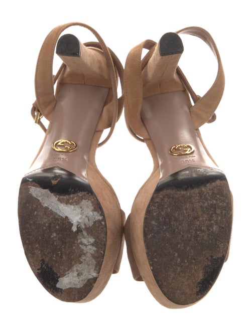 Gucci Interlocking G Logo Suede Slingback Pumps