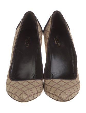 Gucci Running GG Logo Canvas Pumps