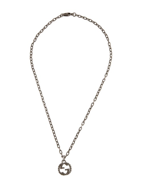 Gucci Textured Interlocking G Pendant Necklace