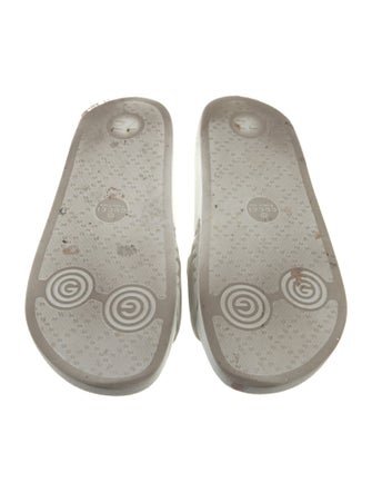 Gucci Double G Logo Rubber Slides