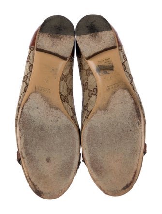 Gucci GG Canvas Canvas Ballet Flats