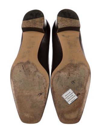 Gucci Interlocking G Logo Leather Flats