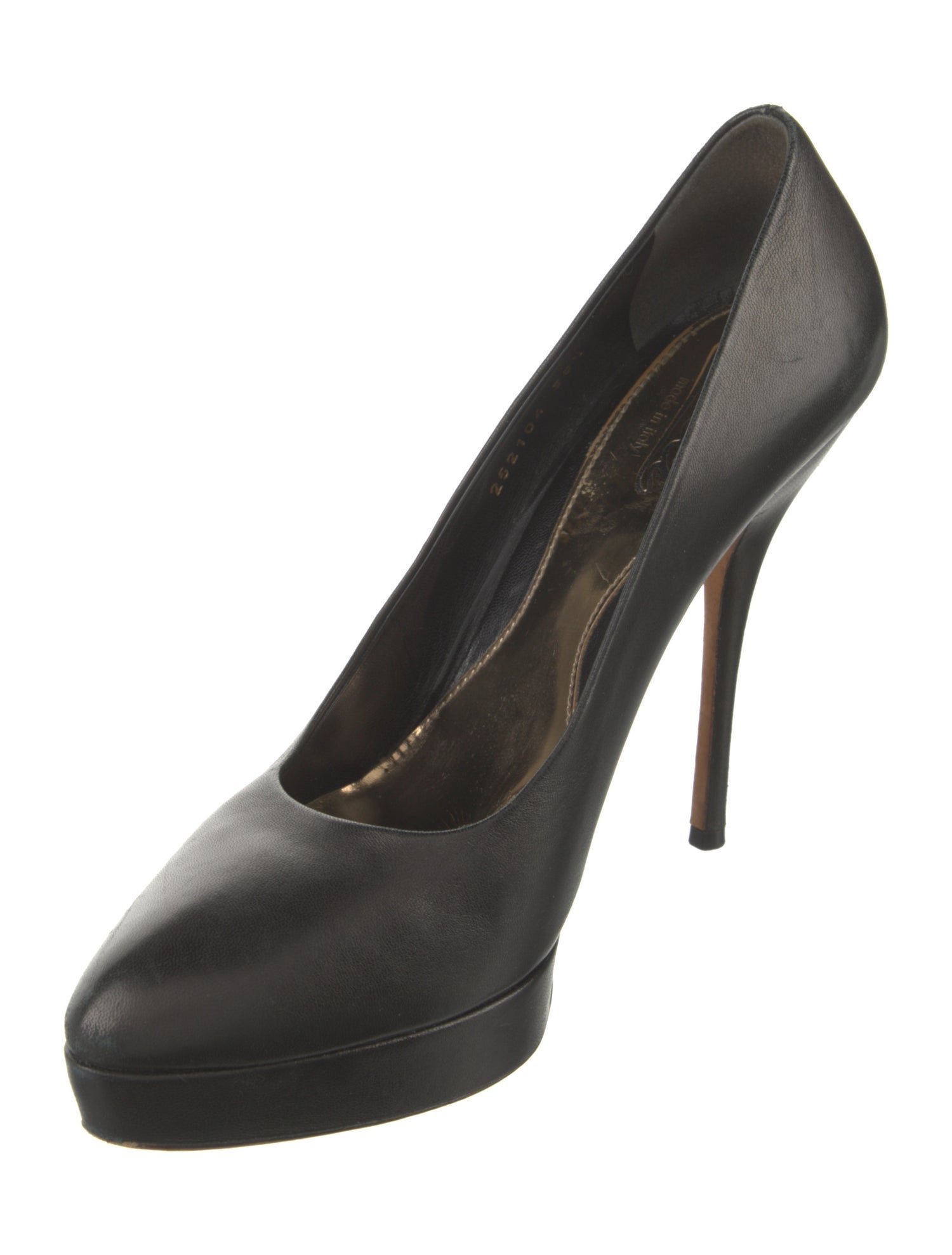 Gucci Leather Pumps