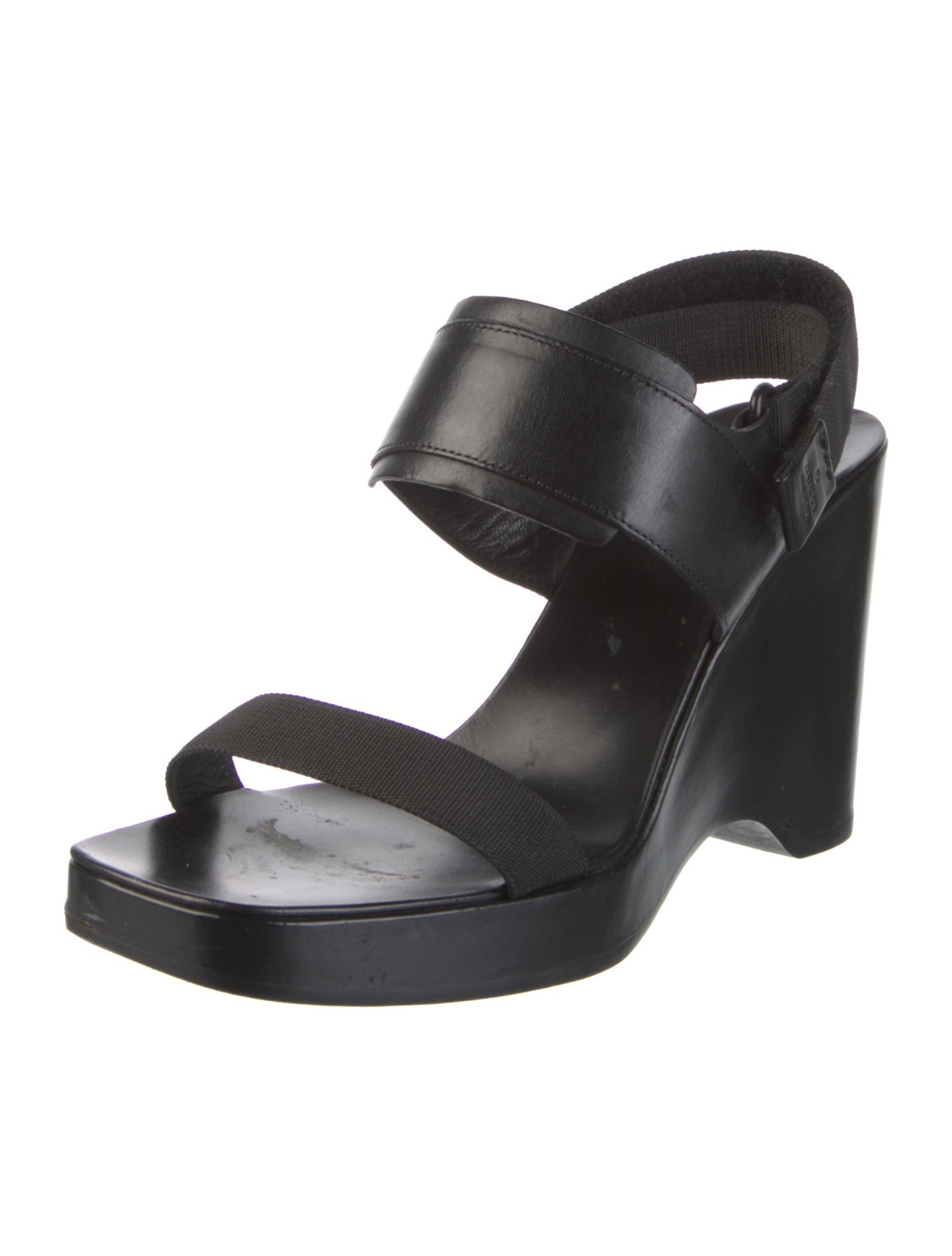 Gucci Leather Slingback Sandals