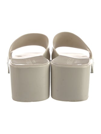 Gucci Rubber Slides