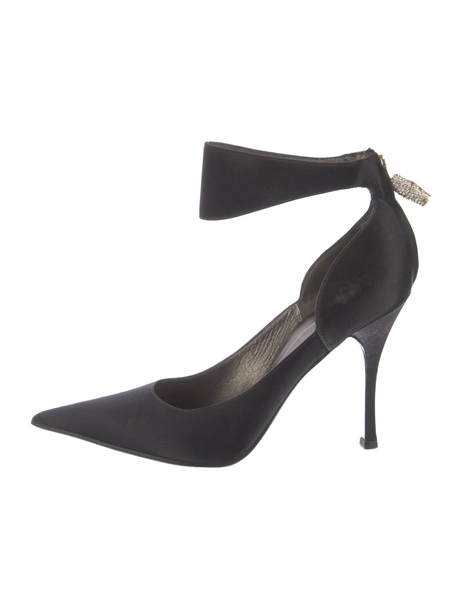 Gucci Bamboo Accent Satin D'Orsay Pumps