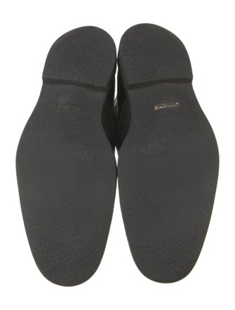Gucci Leather Derby Shoes