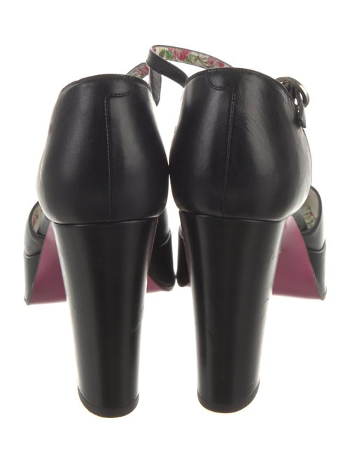 Gucci Leather Crystal Embellishments D'Orsay Pumps