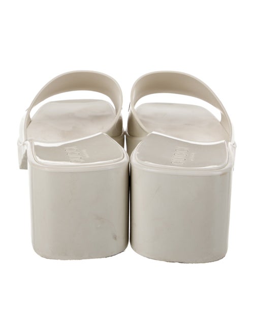 Gucci Rubber Slides