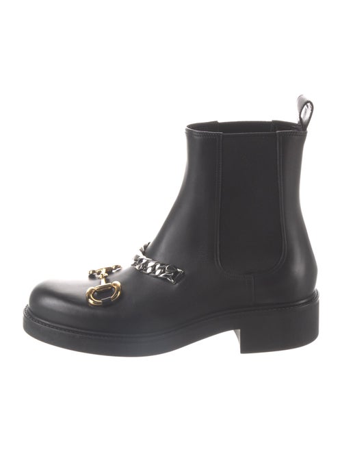 Gucci Leather Chain-Link Accents Chelsea Boots