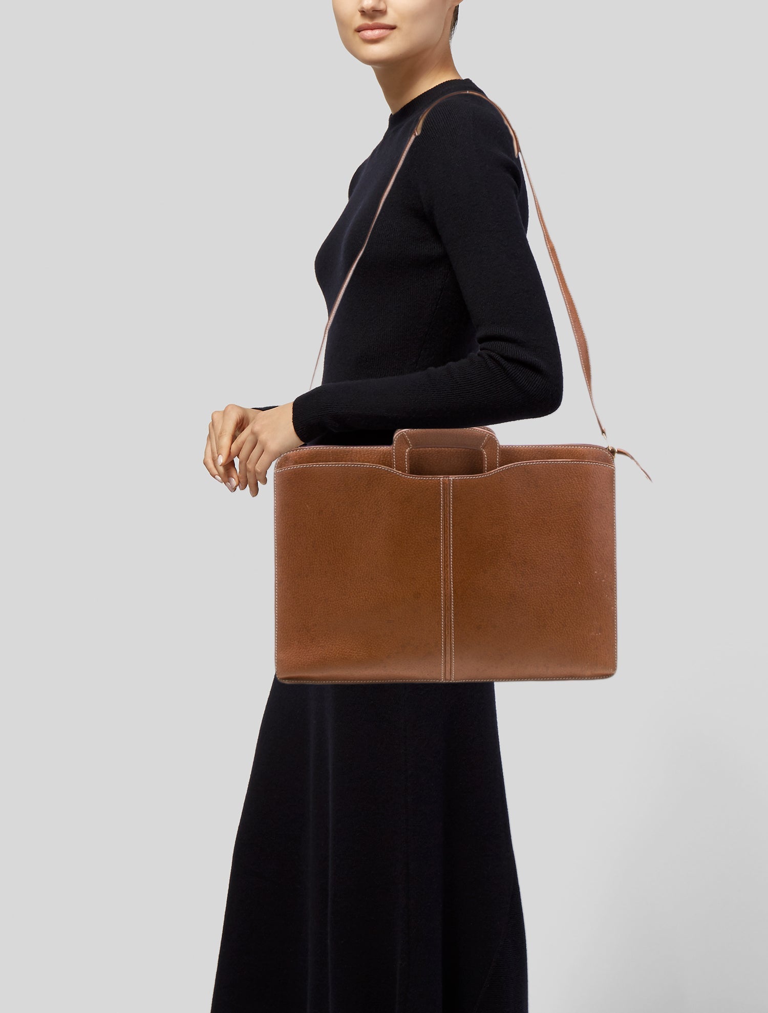 Gucci Interlocking CC Shoulder Bag